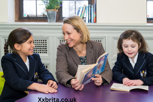 handcross park school vacancies